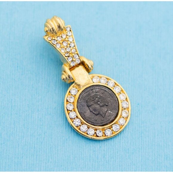 Vintage Coin Cameo Mid-century Brooch - N28 - Picture 1 of 2